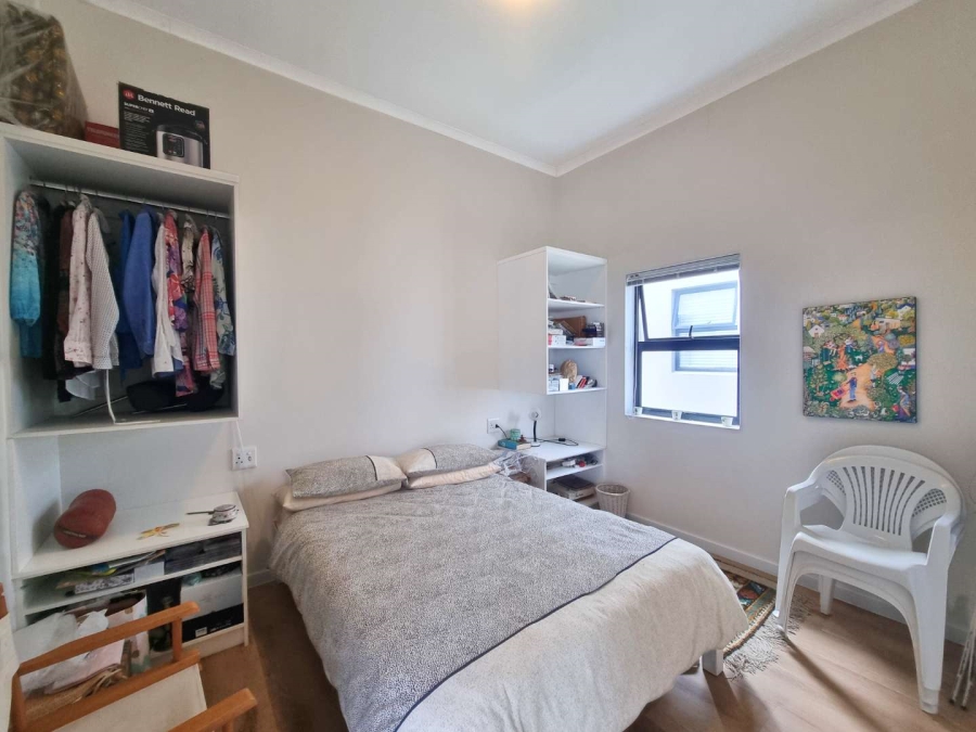 2 Bedroom Property for Sale in Sandbaai Western Cape